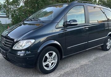 Mercedes-Benz Viano 299.800 km 6.800 &euro; Berlin 12681