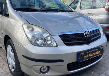 Toyota Corolla Verso 100.000 km 4.490 &euro; Berlin 13599
