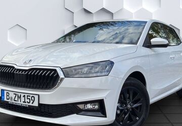 Skoda Fabia 9.000 km 19.475 &euro; Berlin 12524