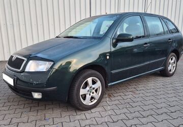 Skoda Fabia 404.000 km 950 &euro; Berlin 13125