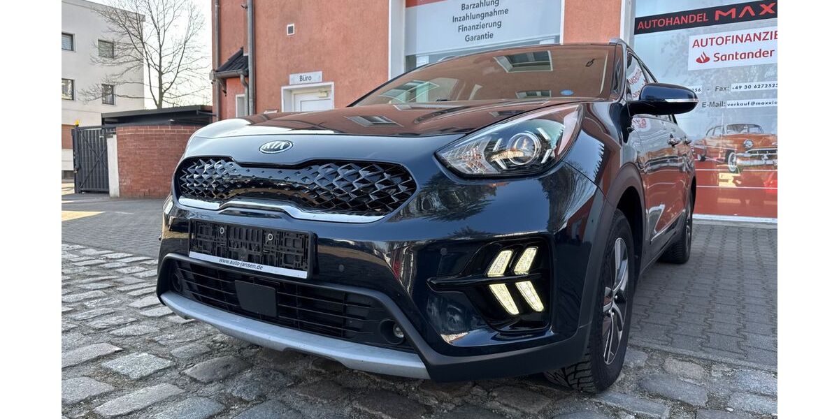 Kia Niro 156.886 km 12.999 &euro; Berlin 12351