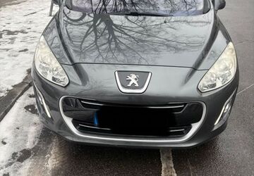 Peugeot 308 85.700 km 7.500 &euro; Berlin 10827