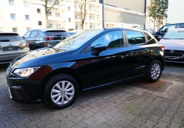 Seat Ibiza 37.950 km 16.450 &euro; Berlin-Tempelhof 12105
