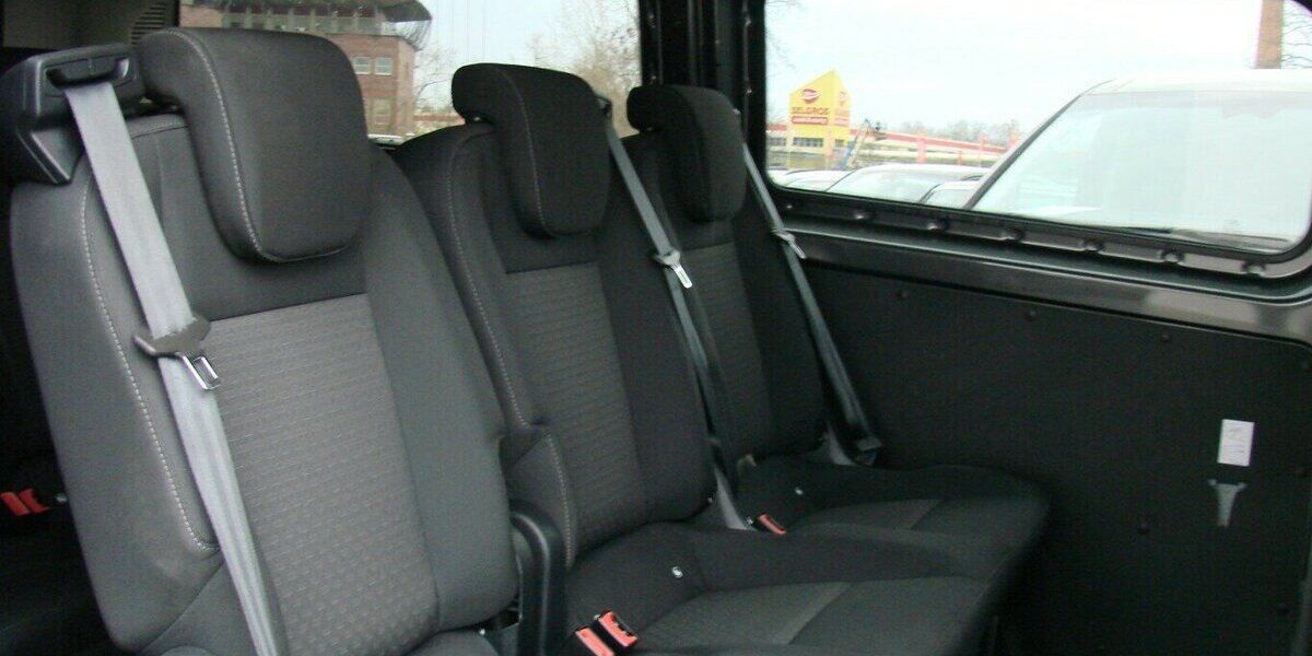 Ford Transit Custom Titanium 320 L2 H2 Behindertengerec 46.628 km 38.990 &euro; Falkensee 14612