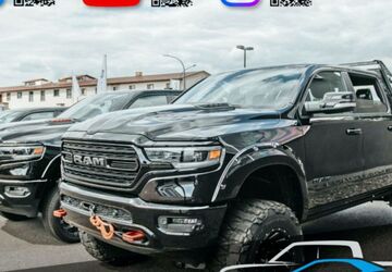 Dodge Challenger 14.200 km 75.999 &euro; Potsdam 14469