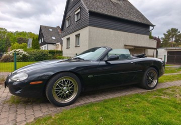 Jaguar XK8 110.000 km 11.900 &euro; Potsdam 14478