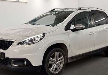 Peugeot 2008 56.561 km 9.699 &euro; Berlin 12681