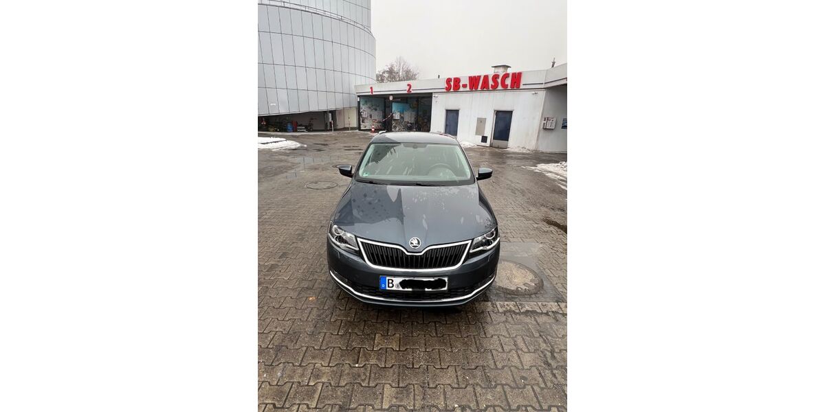 Skoda Rapid 69.000 km 13.100 &euro; Berlin 13583