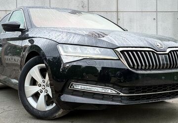 Skoda Superb 144.980 km 15.499 &euro; Potsdam 14482
