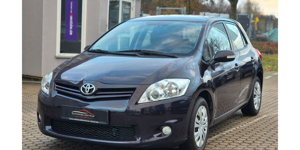 Toyota Auris 119.000 km 5.500 &euro; Teltow 14513