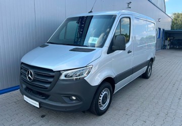 Mercedes-Benz Sprinter 193.357 km 23.499 &euro; Berlin 13055