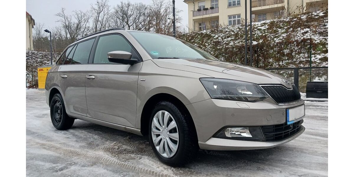 Skoda Fabia 52.375 km 11.500 &euro; Potsdam 14480