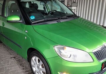 Skoda Fabia 163.455 km 4.600 &euro; Berlin 12277