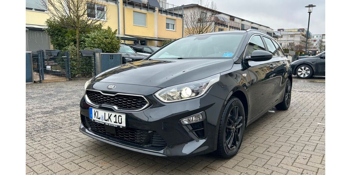 Kia ceed / Ceed 173.000 km 13.500 &euro; Berlin 12439