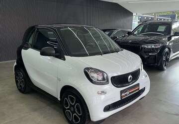Smart forTwo 92.727 km 13.950 &euro; Berlin 12357