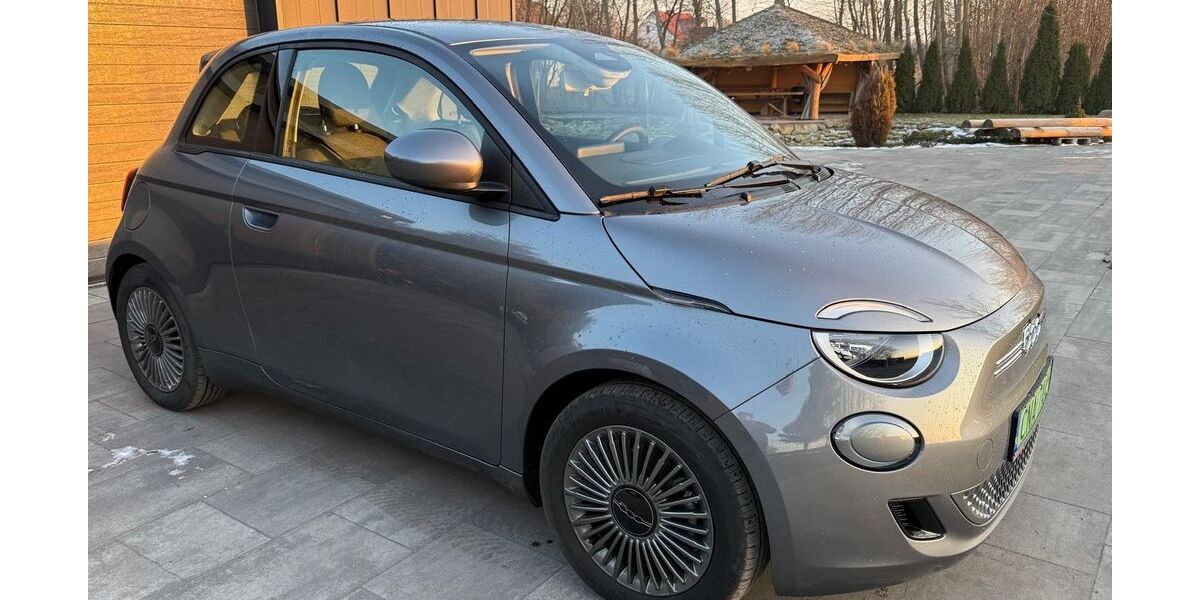 Fiat 500e 8.800 km 15.500 &euro; Ludwigsfelde 14974
