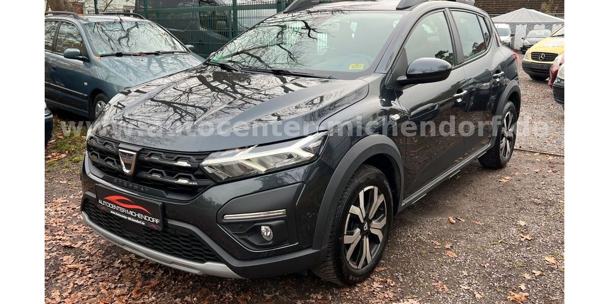 Dacia Sandero 90.000 km 11.999 &euro; Michendorf 14552