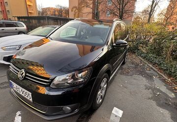 VW Touran 242.000 km 7.750 &euro; Berlin 10969