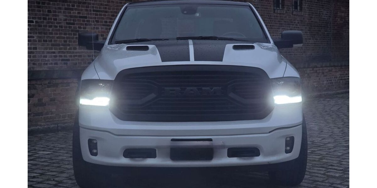 Dodge RAM 24.300 km 39.990 &euro; Berlin 12277