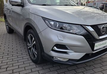 Nissan Qashqai 64.896 km 14.800 &euro; Berlin 13053