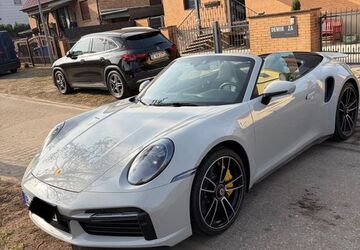 Porsche 992 4.500 km 247.500 &euro; Berlin 10707