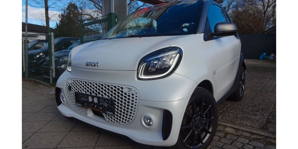 Smart ForTwo 46.000 km 13.490 &euro; Berlin 12305