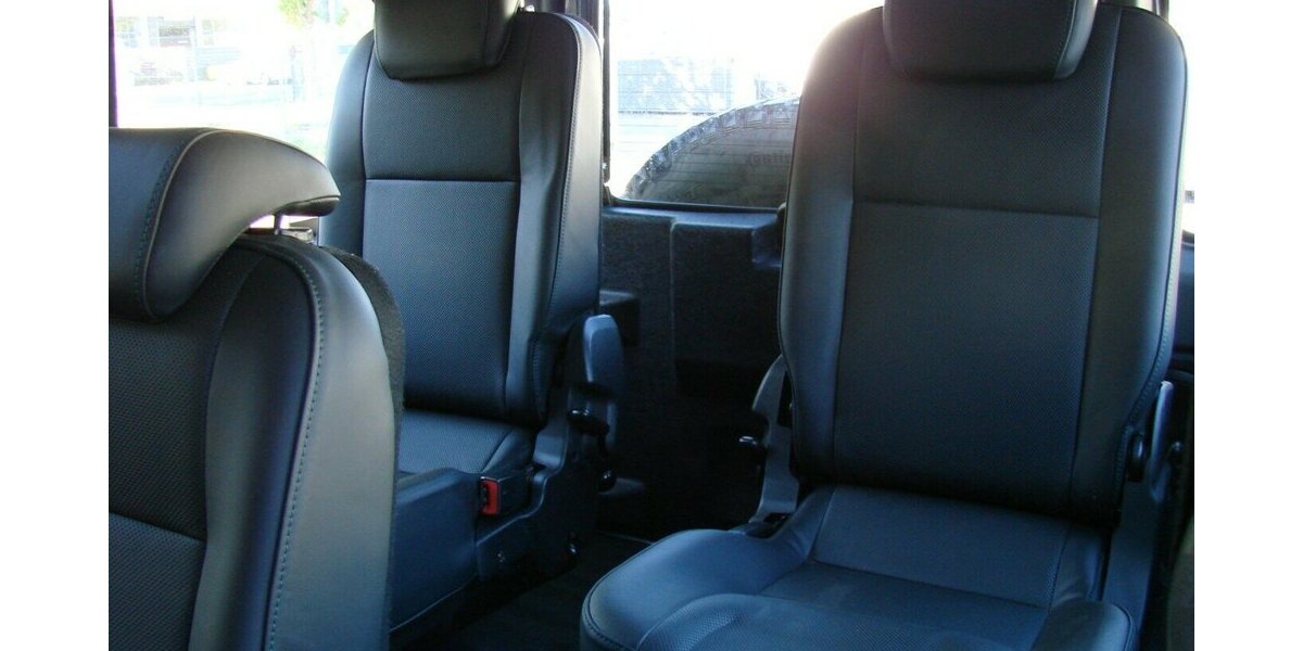 Land Rover Defender 110 E Station Wagon 7-Sitzer LED Leder AH 119.107 km 55.980 &euro; Falkensee 14612