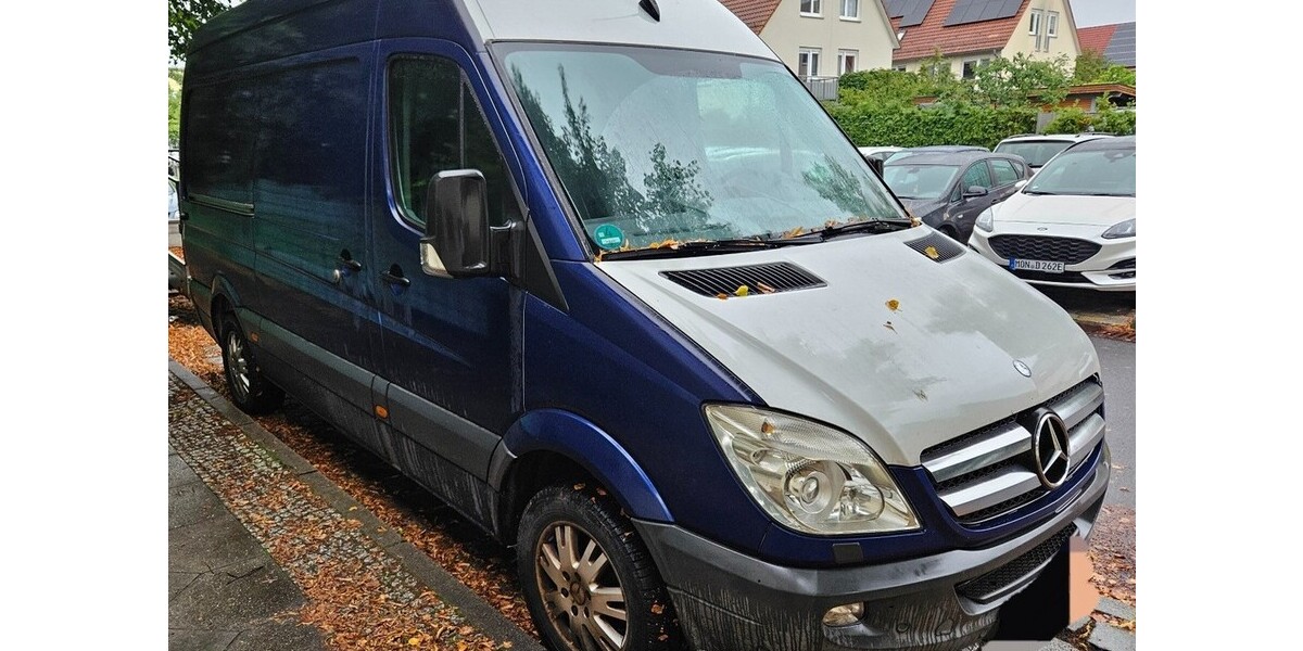 Mercedes-Benz Sprinter 3,5-T Kasten 321.100 km 7.497 &euro; Berlin 10178