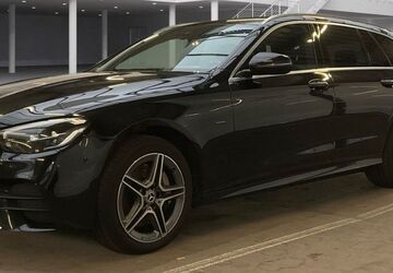 Mercedes-Benz E 300 135.270 km 27.350 &euro; Berlin 12043