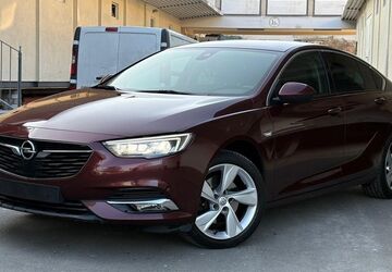 Opel Insignia 112.000 km 13.499 &euro; Berlin 12057