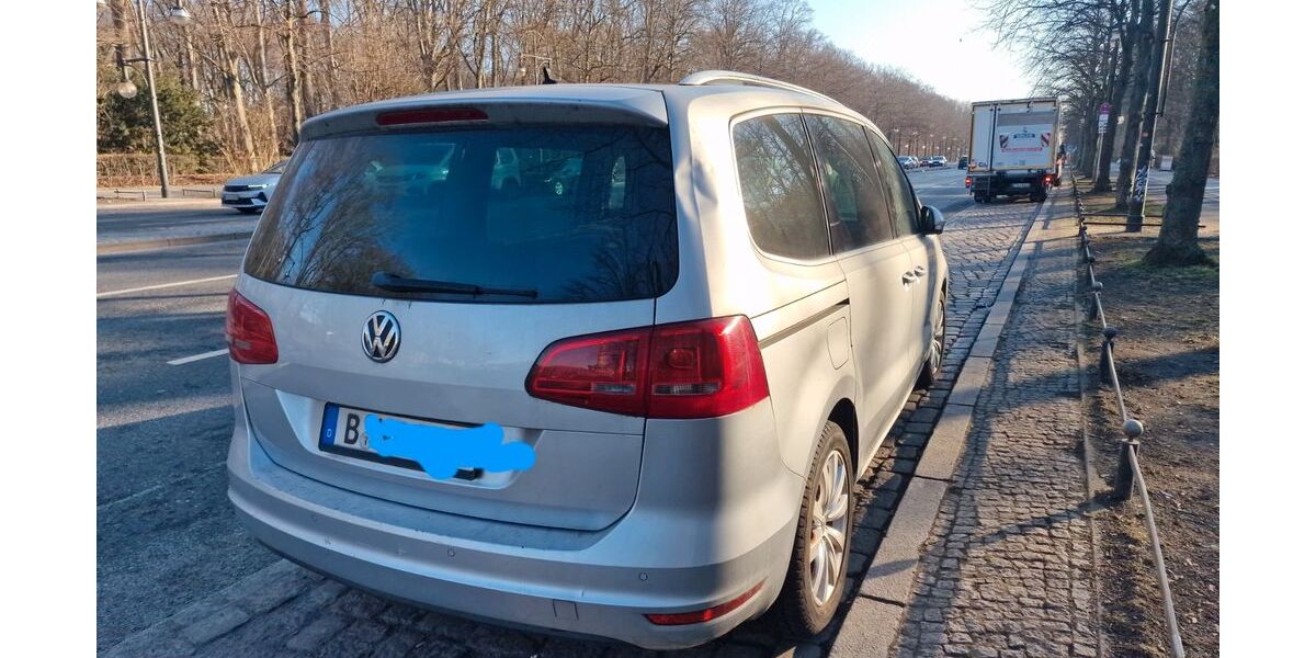 VW Sharan 252.000 km 5.500 &euro; Berlin 10787