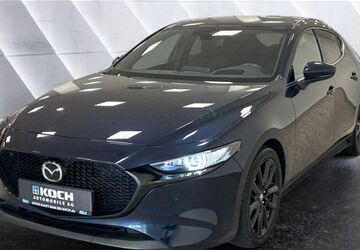 Mazda 3 46.614 km 23.490 &euro; Berlin 12683