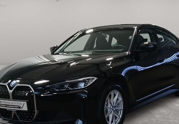 BMW i4 15.521 km 37.700 &euro; Berlin 14057