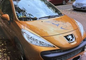 Peugeot 207 171.000 km 4.250 &euro; Berlin 12209