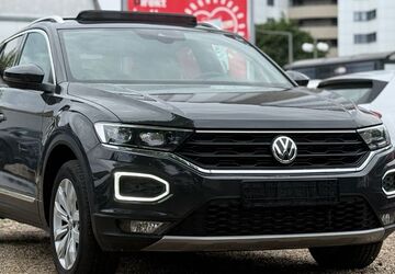 VW T-Roc 111.000 km 17.700 &euro; Berlin 12353
