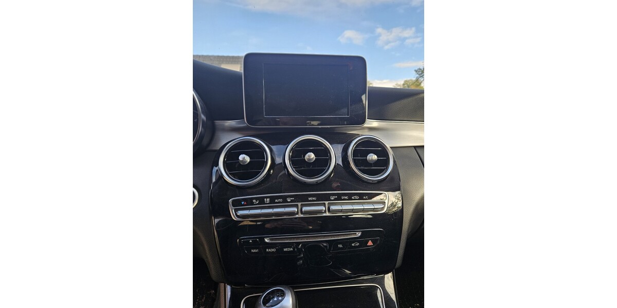 Mercedes-Benz c200d 140.000 km 6.850 &euro; Berlin 10178