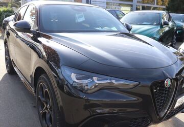 Alfa Romeo Stelvio 6.500 km 58.990 &euro; Potsdam 14482