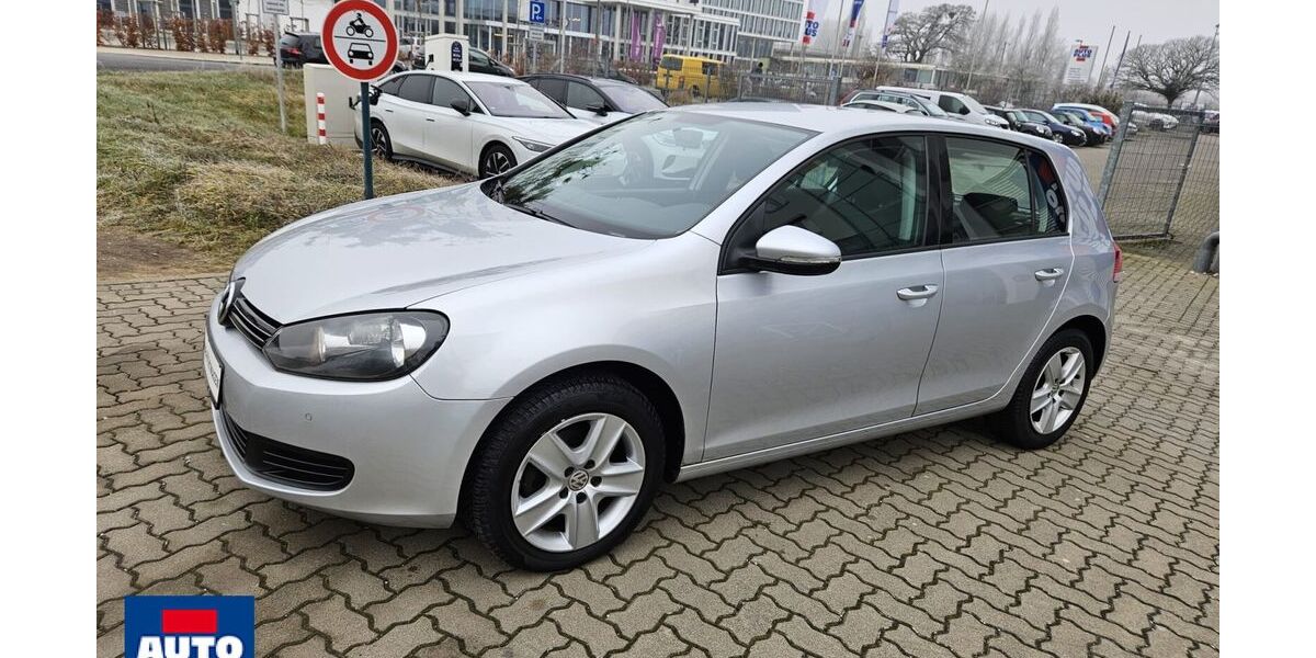 VW Golf 99.091 km 7.899 &euro; Berlin - Köpenick 12555