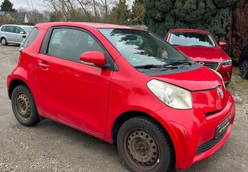 Toyota IQ 245.000 km 1.990 &euro; Berlin 13127