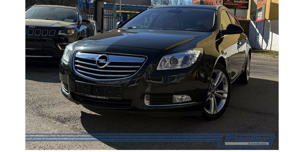 Opel Insignia Cosmo*SHZ*Navi*Tempo*E-Koffer*Lederweiß 169.708 km 5.980 &euro; Berlin 13187