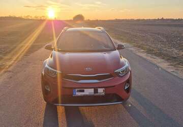 Kia Stonic 56.700 km 13.900 &euro; Blankenfelde-Mahlow 15831