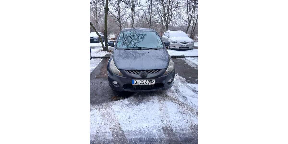 Mitsubishi Grandis 242.450 km 2.000 &euro; Marzahn (Berlin) 12687