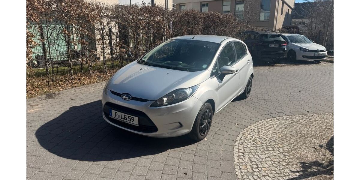 Ford Fiesta 149.500 km 3.500 &euro; Potsdam 14473