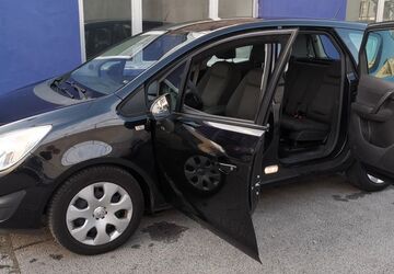 Opel Meriva 169.000 km 3.499 &euro; Berlin 13405