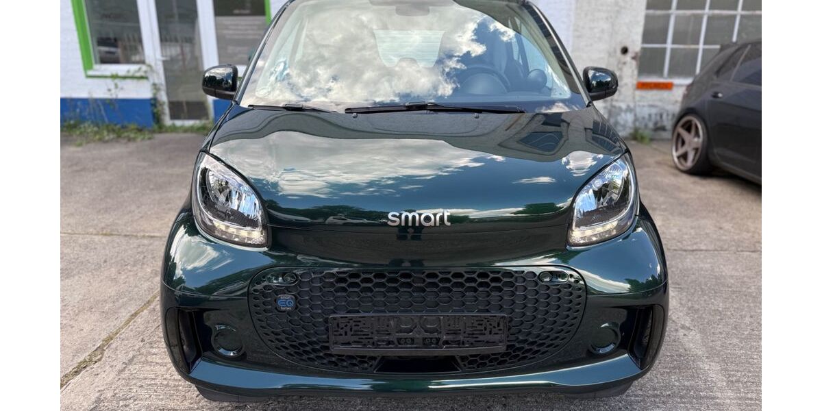 Smart ForTwo 39.841 km 11.400 &euro; Berlin 13088