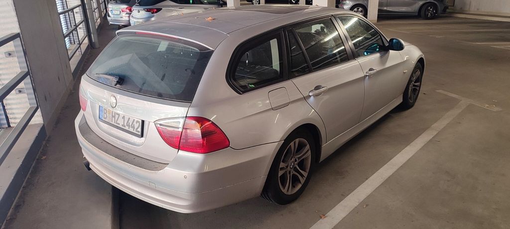 BMW 320 278.000 km 1.900 &euro; Berlin 12203