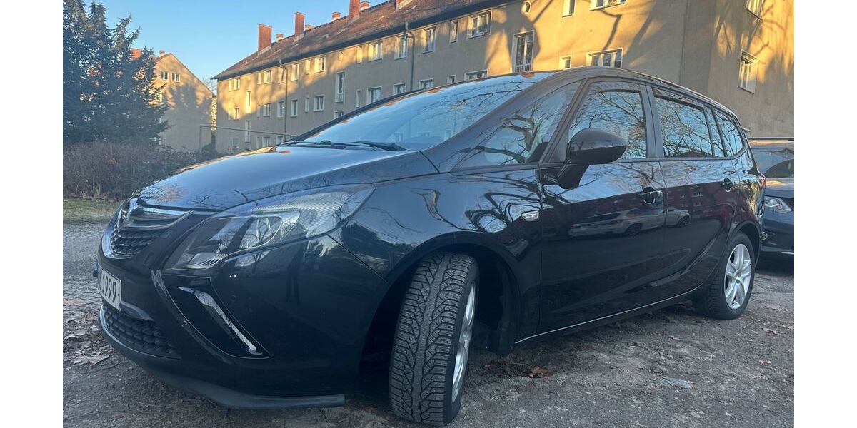 Opel Zafira Tourer 207.000 km 4.950 &euro; Berlin 13357