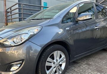 Hyundai ix20 117.319 km 6.480 &euro; Berlin 13353