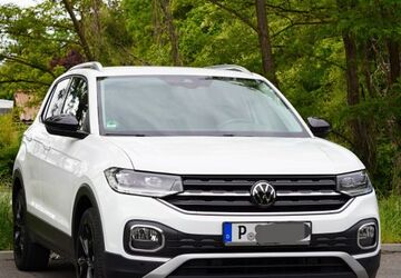 VW T-Cross 24.400 km 23.999 &euro; Potsdam 14480