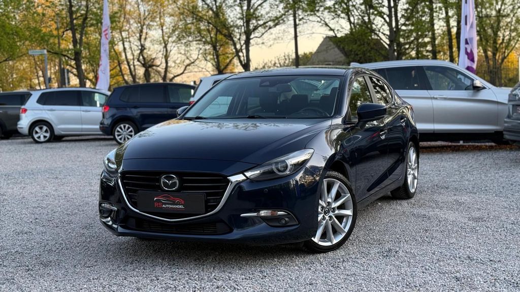 Mazda 3 162.000 km 9.699 &euro; Berlin 13158